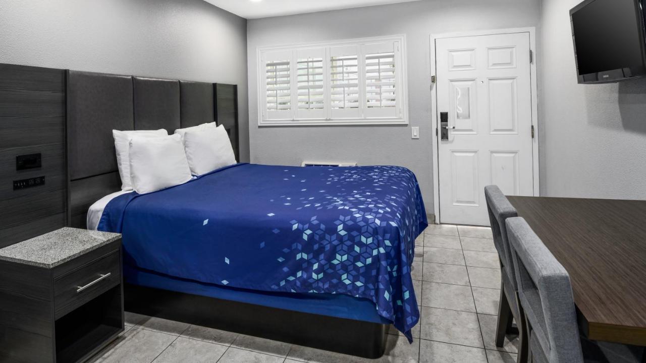 Scandia Motel Carlsbad Buitenkant foto