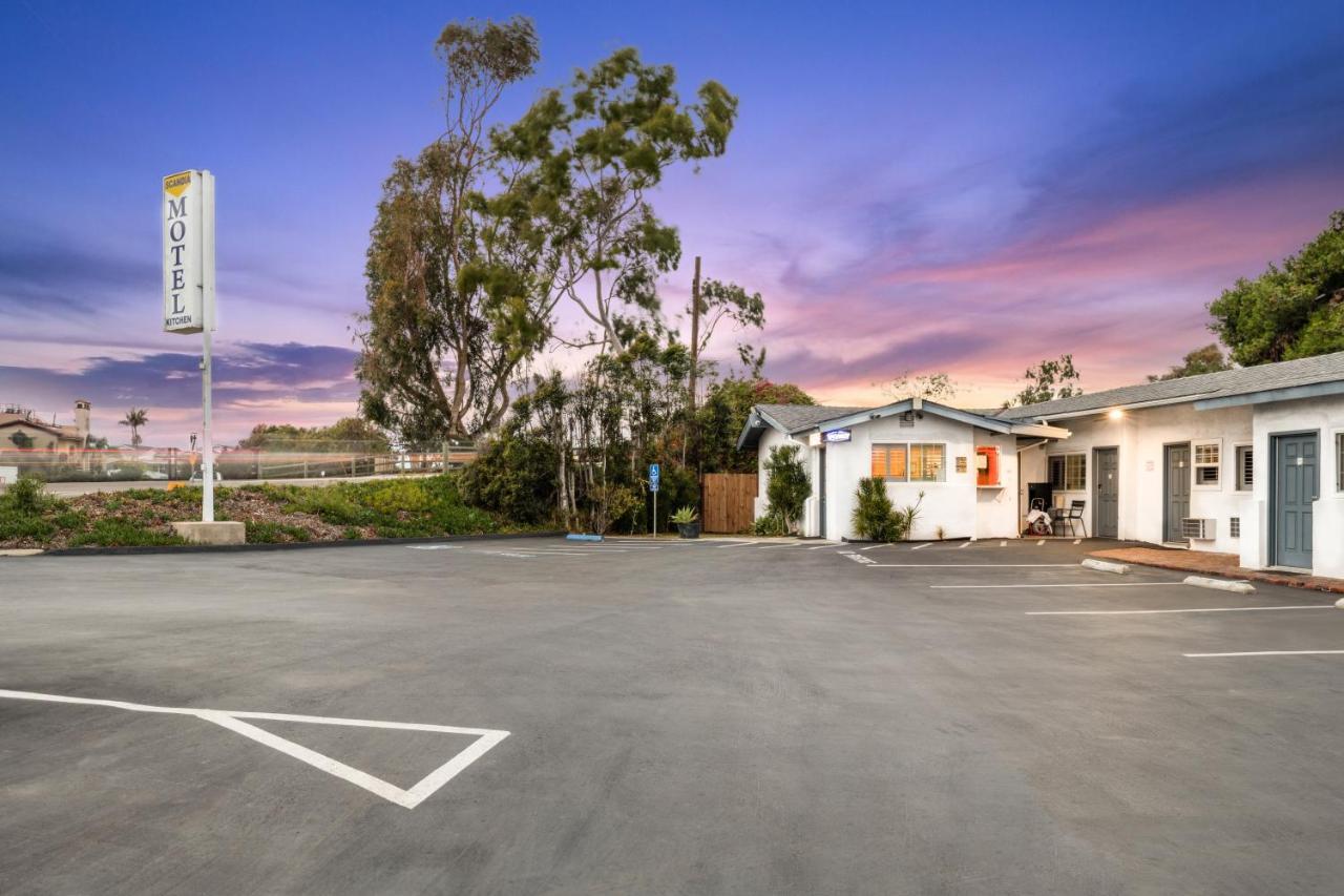 Scandia Motel Carlsbad Buitenkant foto