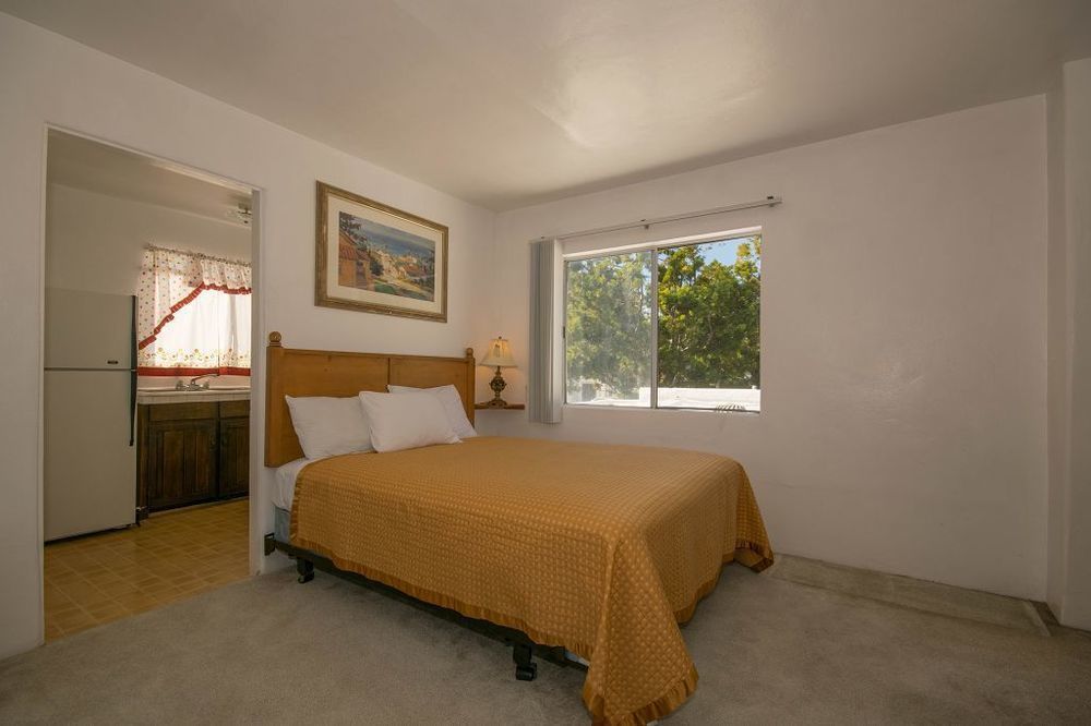 Scandia Motel Carlsbad Buitenkant foto